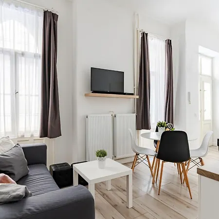 Danubegreen Bright Two Bedroom Near Margaret Island Daire *