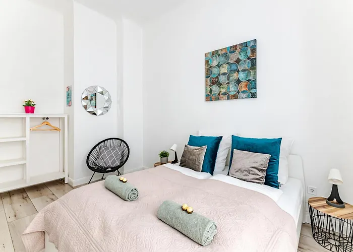 Danubegreen Bright Two Bedroom Near Margaret Island *