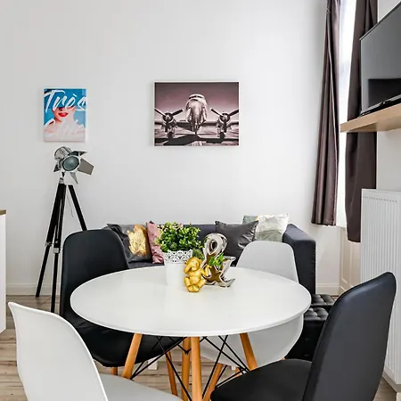 Danubegreen Bright Two Bedroom Near Margaret Island Apartment