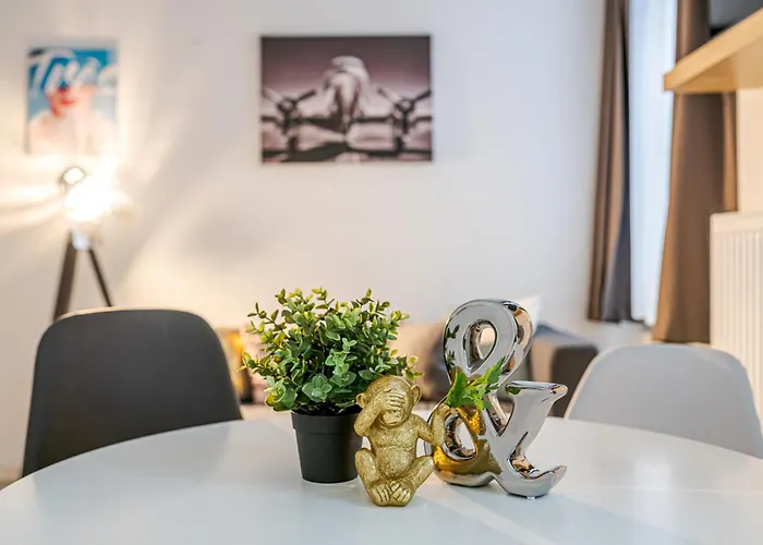 Danubegreen Bright Two Bedroom Near Margaret Island * ブダペスト