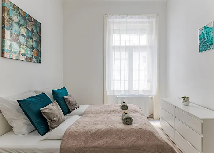 Danubegreen Bright Two Bedroom Near Margaret Island アパート