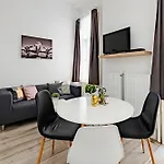 Danubegreen Bright Two Bedroom Near Margaret Island * Budapest